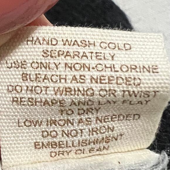 Free People Women's Black Granny Square Crochet Racerback Tank Top Size Small - Picture 12 of 12